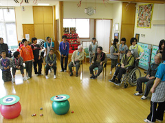 大戸小学校の子供たちが訪問してくれました。